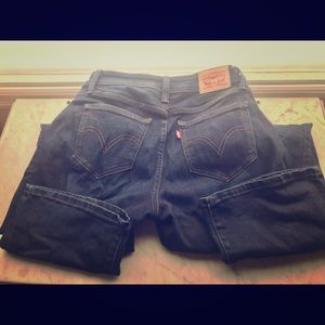 Levi 529 Curvy Dark denim size 6